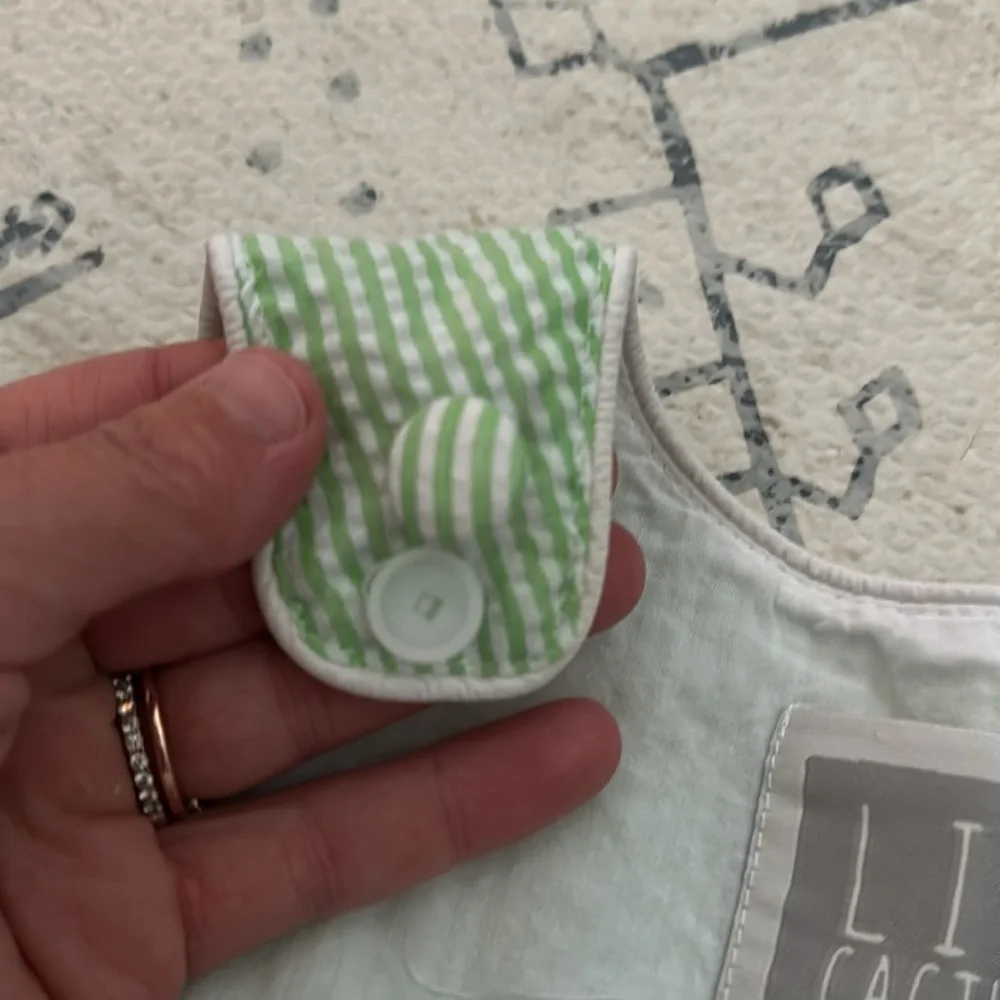 Cactus Green Striped Sailboat bubble .